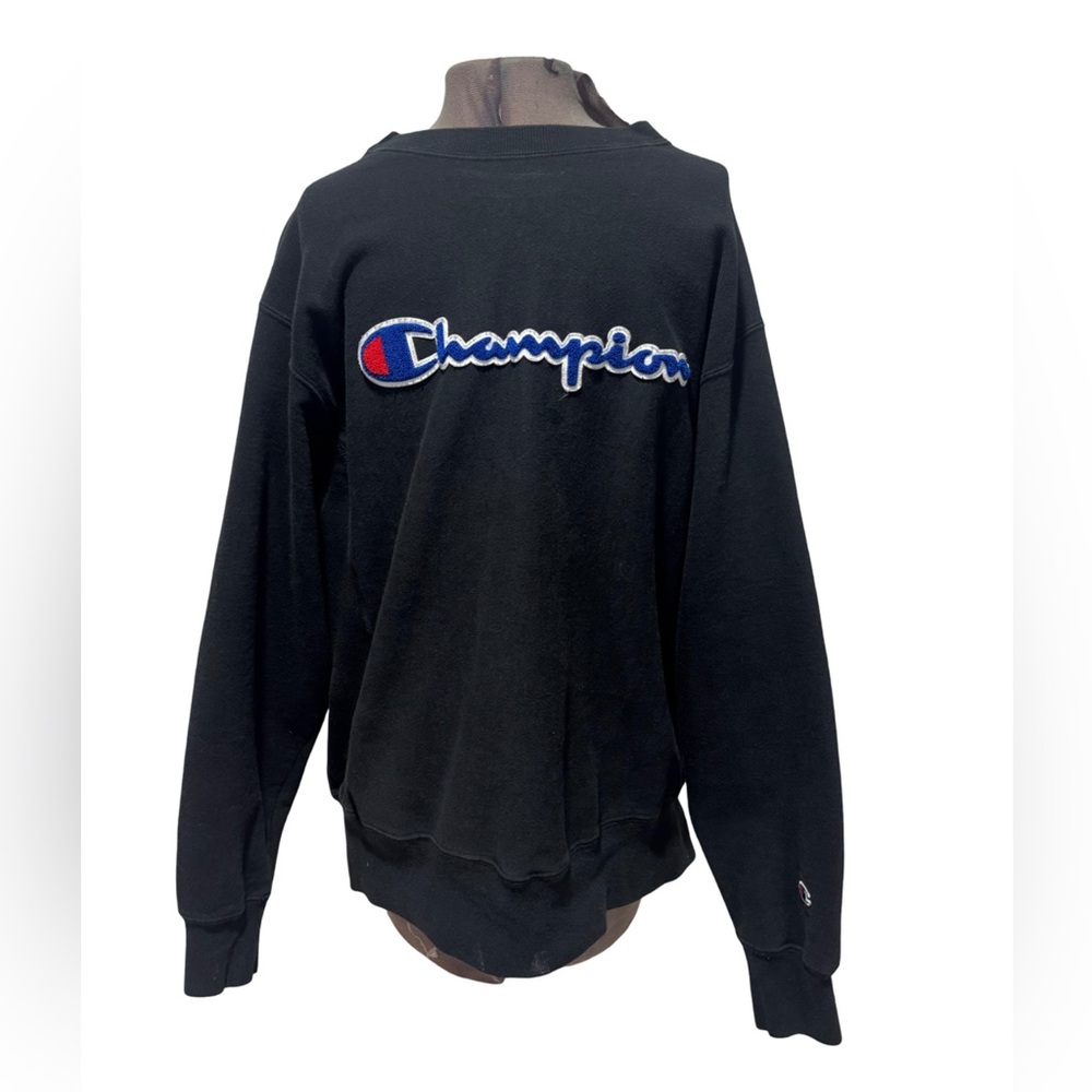 Large Black reverse weave Vintage Champion crewneck sweatshirt, embroidered logo